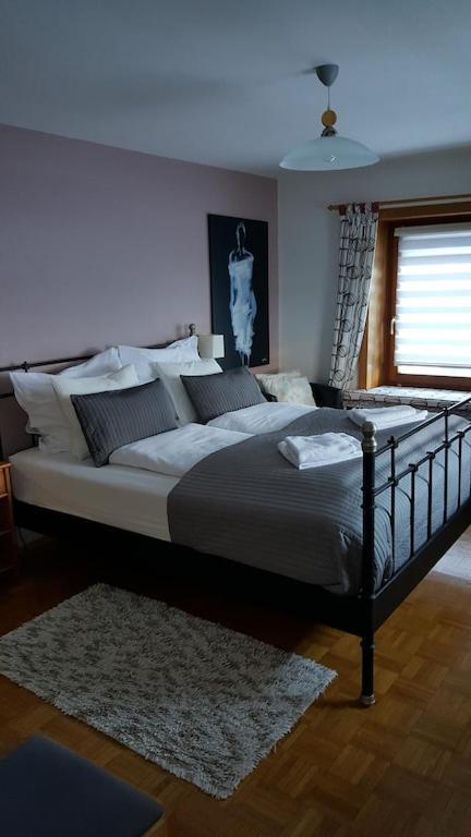 Haus Anna Louise - Niedernsill Apartman Kültér fotó
